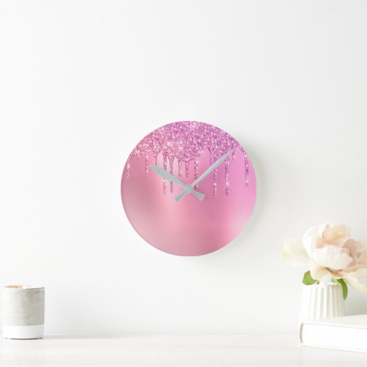 ピンクのローズ金ゴールドと紫のグリッターの滴 ラウンド壁時計 (ホーム)