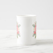 ピンクのロ絵を描スの花束 ボーンチャイナマグカップ (正面)