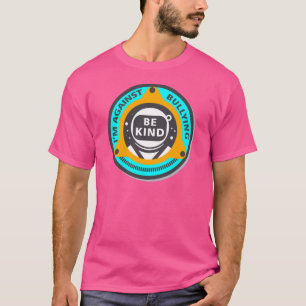 ピンクのワイシャツ日のヘルメットのワイシャツをいじめているアンチ Tシャツ