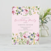 ピンクのワイルドフラワー 花の誕生日招待状 招待状 (スタンド正面)