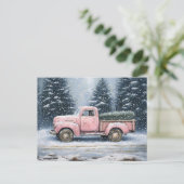 ピンクのヴィンテージトラックがクリスマスツリーを運ぶ ポストカード (スタンド正面)