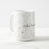 ピンクの上品な花柄 コーヒーマグカップ (正面左)