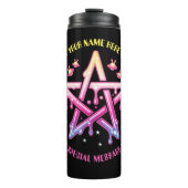 ピンクの不気味なかわいいペンタグラムUFO宇宙ゴシック タンブラー (正面)