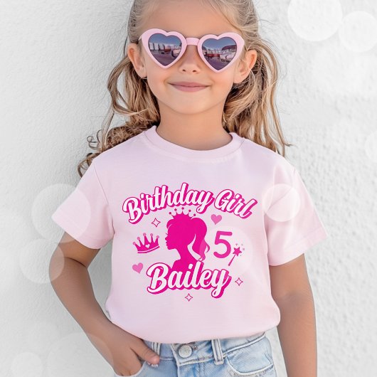 ピンクの人形誕生日女の子Tシャツ、かわいい子供の名前 Tシャツ