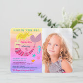 ピンクの人魚の写真の誕生日 招待状 (スタンド正面)