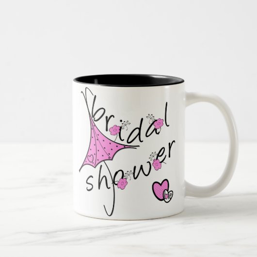 ピンクの傘のブライダルシャワー ツートーンマグカップ (右)
