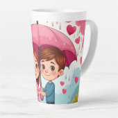 ピンクの傘の下に落ちるハート カフェラテマグ (右アングル)