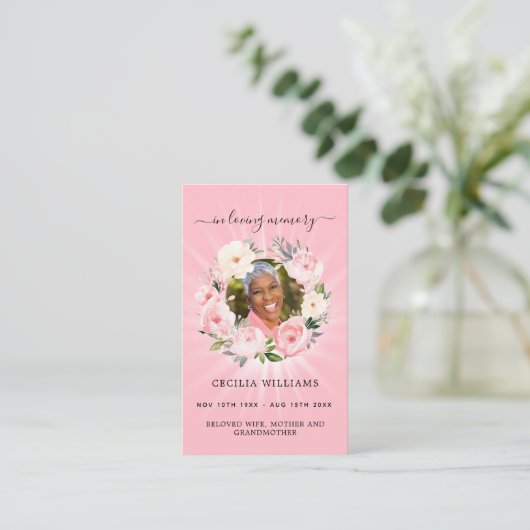 ピンクの光の写真フローラリース葬儀祈りの言葉カード 名刺 (スタンド正面)