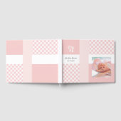ピンクの写真の誕生の発表ジンガムの足跡 ゲストブック (全面)