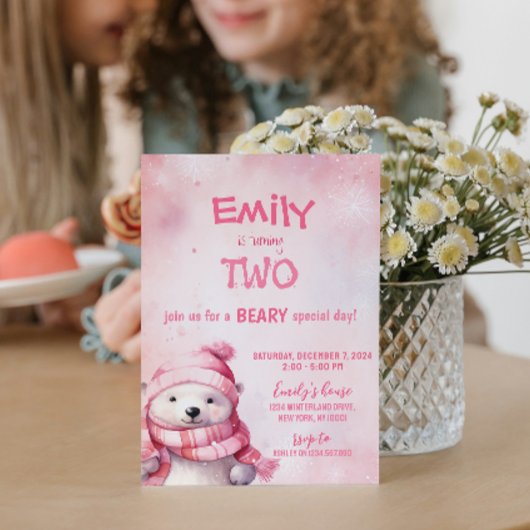 ピンクの冬の極熊の雪の結晶の誕生日パーティー 招待状