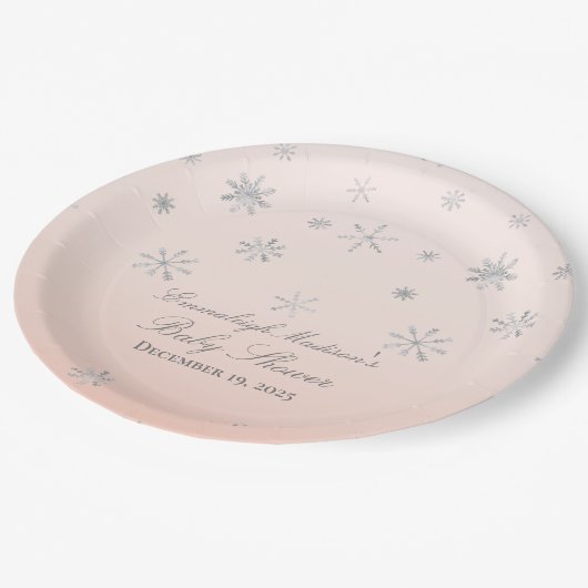 ピンクの冬ワンダーランドスノーフレーク赤ちゃんシャワー ペーパープレート (アングル)