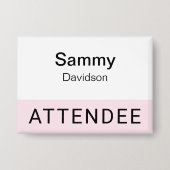 ピンクの出席者の名前バッジのピンバックボタン名タグ 缶バッジ (正面)