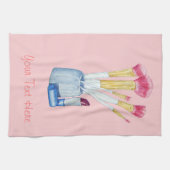 ピンクの化粧ブラシをホルダーの静止時に使用  キッチンタオル (横)