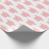 ピンクの卒業キャップと白い背景ギフト ラッピングペーパー (角)