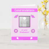 ピンクの卒業写真の花と帽子 カード (黄色い花)