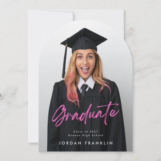 ピンクの卒業発表フォトアーチカード 招待状 (正面)