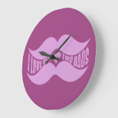 ピンクの口ひげカスタムの壁時計 ラージ壁時計 (傾斜)
