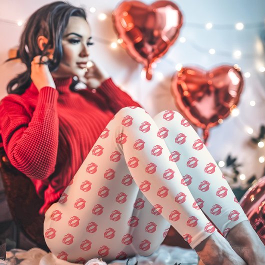 ピンクの口紅のキスマークのプリント レギンス