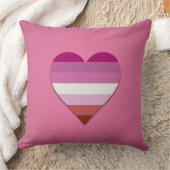 ピンクの口紅レズビアンプライドハートデザイン投げピル クッション (ブランケット)