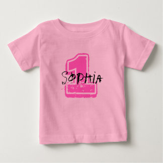 ピンクの名前および年齢の誕生日のTシャツ ベビーTシャツ