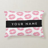 ピンクの唇，キス，口紅，あなたの名前，パーソナライズ アクセントクッション (正面)