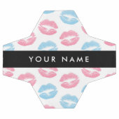 ピンクの唇、青の唇、キス、名前、パーソナライズ サッカーボール (フラット)