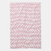 ピンクの四角に可愛いパステルヘリンボーンパターン キッチンタオル (縦)
