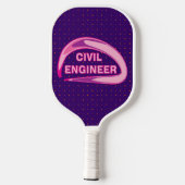 ピンクの土木技師セラミックオーナメント ピックルボールラケット (裏面)