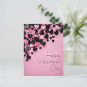 ピンクの地面に黒とピンクのハートバレンタイン ポストカード (スタンド正面)