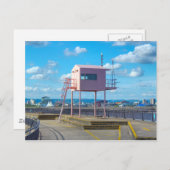 ピンクの塔/小屋 カーディフベイ カーディフ ウェールズ 2012 ポストカード (正面/裏面)