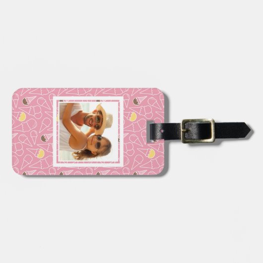 ピンクの夏のアイスクリームパターン|モノグラム ラゲッジタグ (正面横)