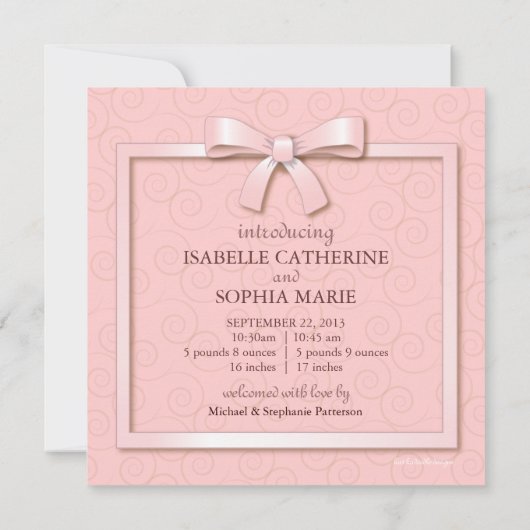 ピンクの夢の対の女の子のベビーの写真の誕生の発表 案内状 (裏面)