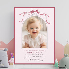 ピンクの大きなリボンの女の子の1歳の誕生日アーチフォト 招待状