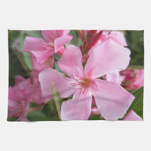 ピンクの夾竹桃の花のキッチンタオル キッチンタオル (横)