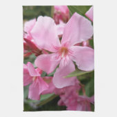 ピンクの夾竹桃の花のキッチンタオル キッチンタオル (縦)