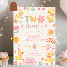 ピンクの女の子がアヒルに隠れる かわいい誕生日招待状