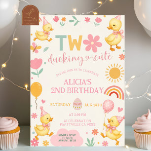 ピンクの女の子がアヒルに隠れる かわいい誕生日招待状 招待状