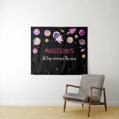 ピンクの女の子の宇宙飛行士　外宇宙 誕生日 背景 タペストリー (インサイチュ(横))