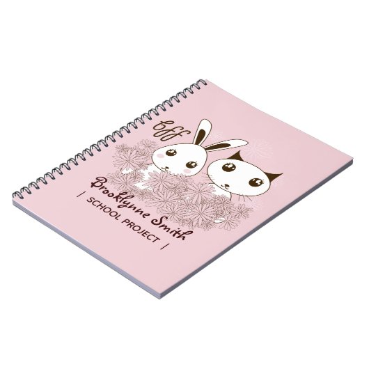 ピンクの女の子の親友 キュートな漫画の子猫とうさぎの子供たち ノートブック (左側)