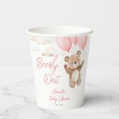 ピンクの女の子の赤ちゃんシャワーを待つことができる 紙コップ (裏面)