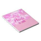 ピンクの女の子らしいパステルグリッターのネイルに名前とウェブサイトを追加 ノートパッド (アングル)