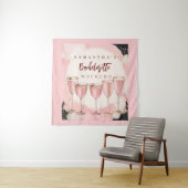ピンクの女の子らしいモダンなシャンパン独身最後の週末 タペストリー (インサイチュ)