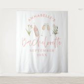 ピンクの女の子らしい花柄のシャンパン おしゃれな独身最後の夜 タペストリー (正面)