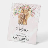 ピンクの女の子ウェルカムハイランド牛ふくらはぎ赤ちゃんシャワー 台座サイン (正面)