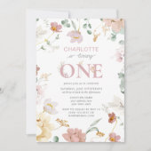 ピンクの女の子ワイルドフラワーが1歳の誕生日を飾る 招待状 (正面)