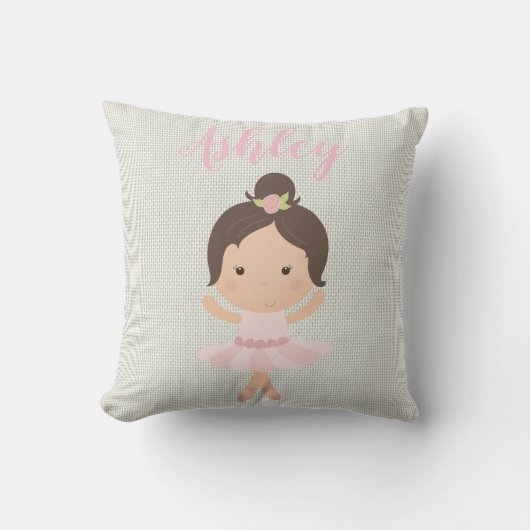 ピンクの女の赤ちゃんのバレリーナのバレエのつま先靴のダンサー クッション (正面)