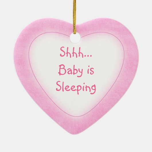 ピンクの女の赤ちゃんの睡眠のドア・ハンガーのオーナメント セラミックオーナメント (裏面)