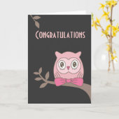 ピンクの女性フクロウおめでとう カード (黄色い花)
