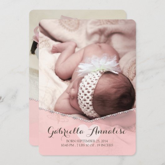 ピンクの子守唄の女の赤ちゃんの写真の誕生の発表 案内状 (正面/裏面)