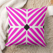 ピンクの対角ストライプ線 クッション (ブランケット)